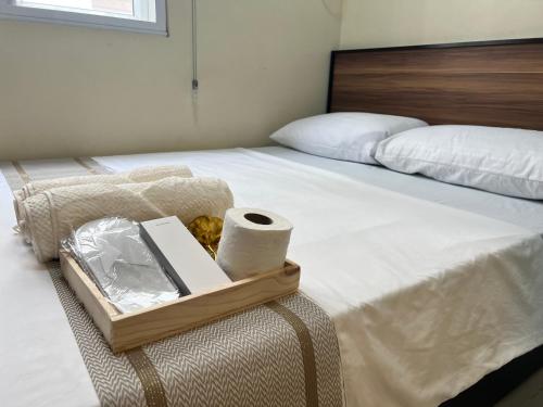 Hotel Motel Inn Short-Term Long-Term Rent Lease Near NAIA Airport Paranaque FREE Netflix
