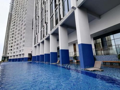 ImPian 2Br Condo