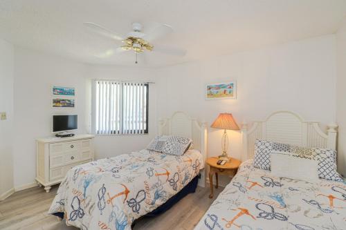 Ocean Village Club K26 - image 34