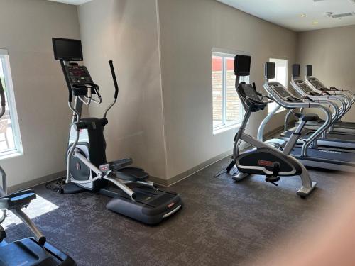 Residence Inn by Marriott Lafayette - image 7