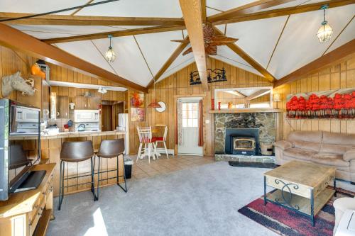 Home with San Juan Mountain Views-2 miles to Ouray! - image 3