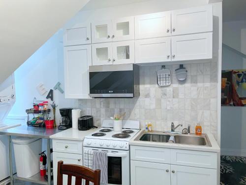 Elegant Guest Studio in Upscale Community in Covington, USA
