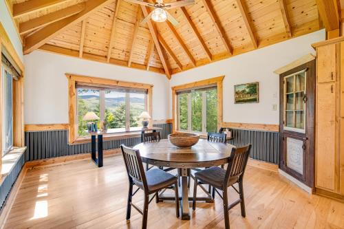 Churchill IC Ranch in Gallatin Gateway, USA