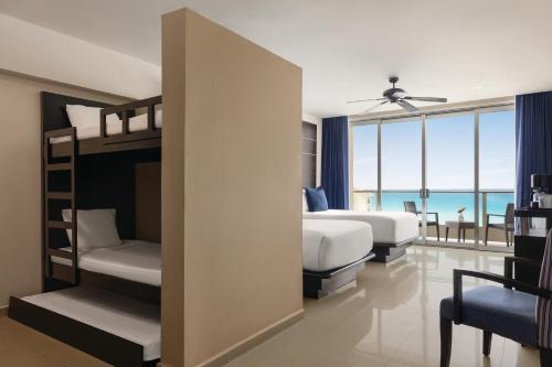 Seadust Cancun Family Resort - All Inclusive