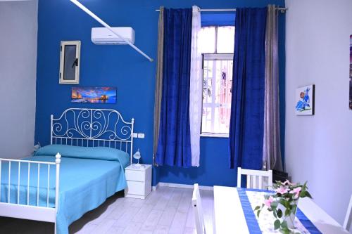 Casa Don Renato, Неаполь