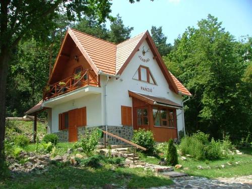 Szarvas Panzió (Szarvas Panzio) in Erdőbenye