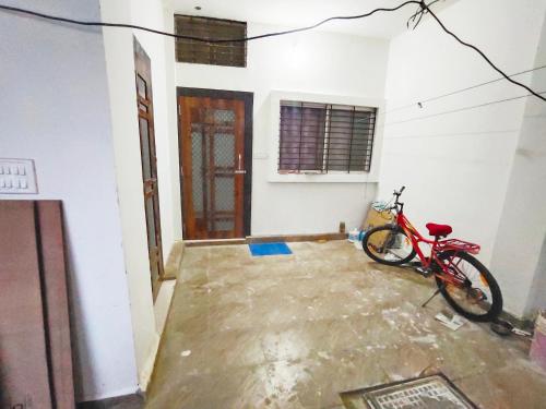 Deviksha Home Stay photo 4