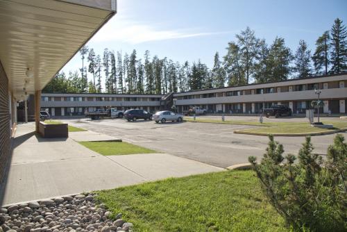 Canadas Best Value Inn Whitecourt