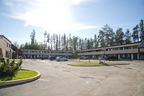 Canadas Best Value Inn Whitecourt