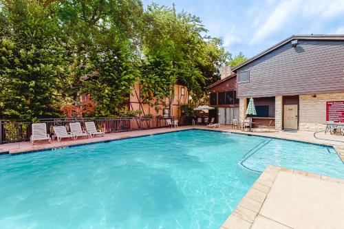 Camp Warnecke Estates Unit C204 in New Braunfels, USA