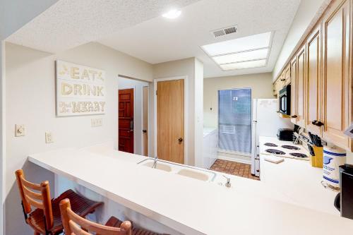Camp Warnecke Estates Unit C204 in New Braunfels, USA