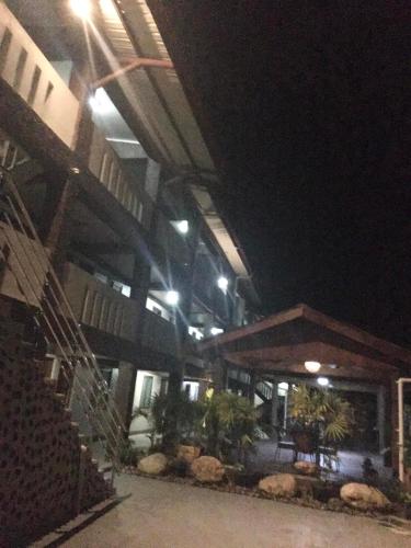 . Nausori Airport Hotel