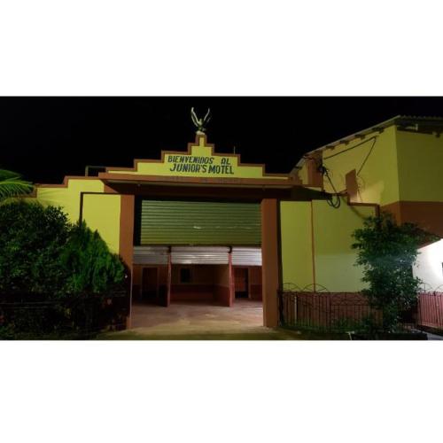. Auto Motel Junior