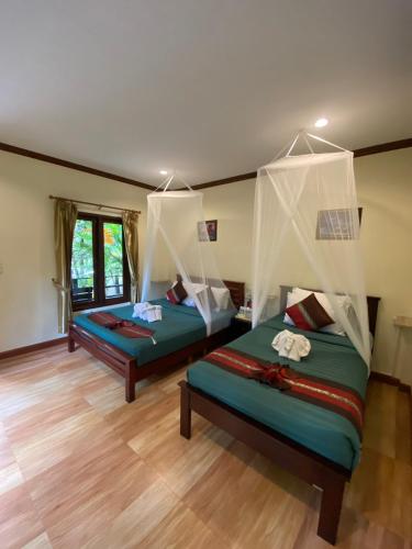 Khao Sok River & Jungle Bungalow in Khao Sok (Suratthani)