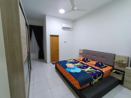 LOMPOI HOMESTAY (MUSLIM GUEST) in Merlimau