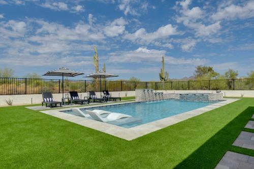 Luxury Fountain Hills Escape with Pool, Spa and Casita