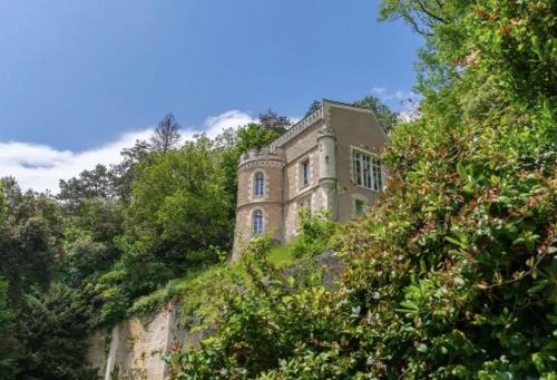 L'Atelier du Château - Location saisonnière - Nazelles-Négron