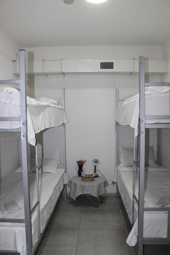 1 bunk bed