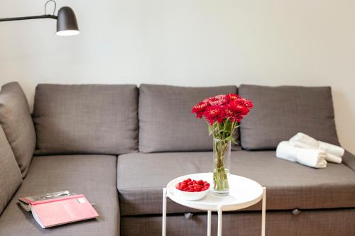 Jana Pawła II 36 - Bezpłatny podziemny garaż - Free Parking - W pełni wyposażone studio - Better Rental, Warsaw (photo 6)