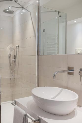 Light Guest House - image 2
