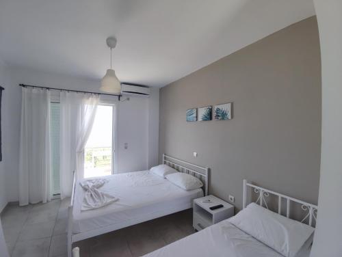 Penelope & Michael Rooms - image 3