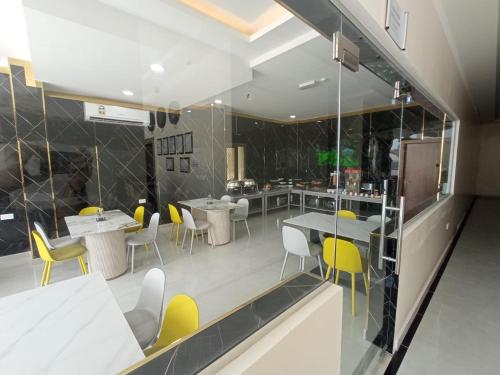 Restaurant, Duqum Plaza Hotel in Duqm