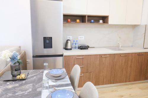 Lindi's Apartment 4/7, Tirana (photo 5)
