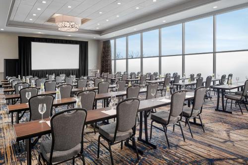 The Alloy, a DoubleTree by Hilton - Valley Forge