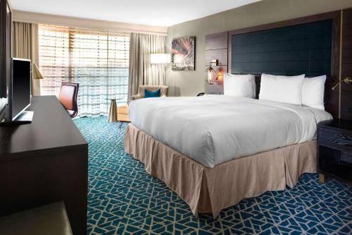 DoubleTree by Hilton Dallas DFW South - Arlington, TX