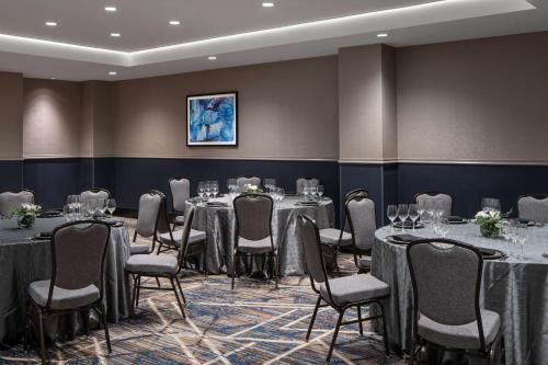 The Alloy a DoubleTree by Hilton - Valley Forge - image 2