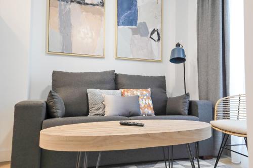 Penthouse Apartment room in Calma Places