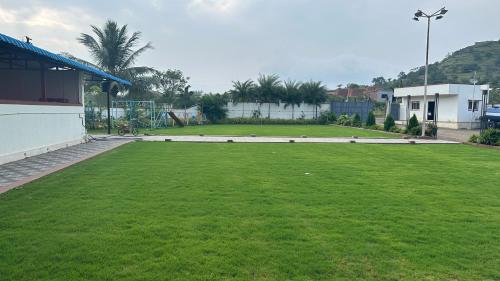 Fulgulab Lawns and Home Stay