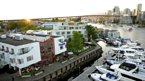 Granville Island Hotel