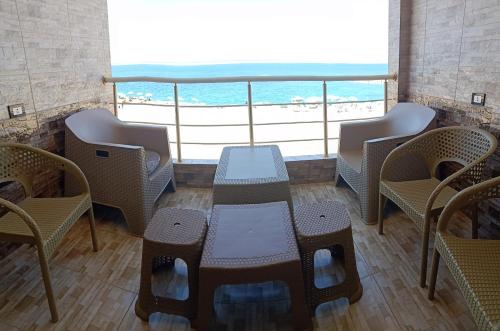 周邊環境, Furnished Apartment - Beach view "Nearest Beach 2 minutes walking" - Abo keer - Alexandria - Egypt in 阿姆里亞