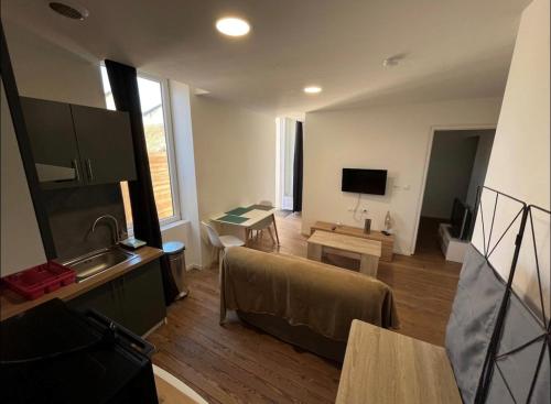 Charmant appartement avec terrasse proche du centre - Location saisonnière - Périgueux