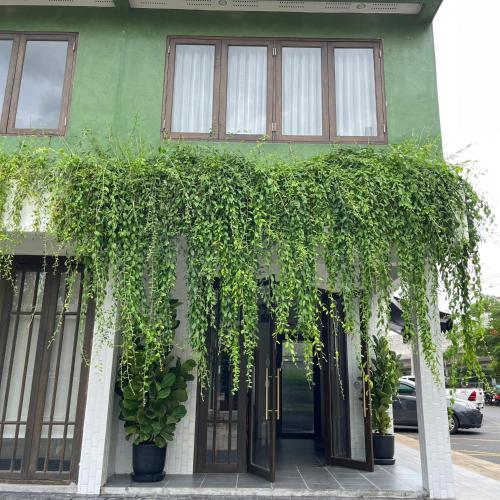 Exterior view, Homie Non - โฮมมี่ นนท์ near Wat Sangkhathan