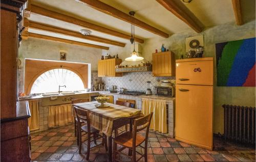 Gorgeous Home In Modica With Wifi