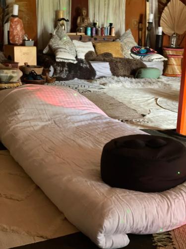  Woodst Retreats - Magische overnachting in yurt & luxe tent in Zevenhuizen