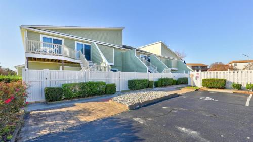 Lighthouse Point Villas – Ocean City, MD