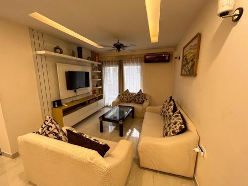 Dehradun 2 bhk Apartment