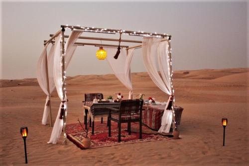 The Queen Desert Camp in Jalan Bani Buhassan