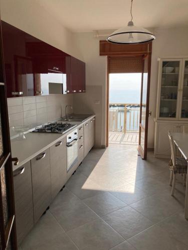 IL RICCIO appartamento sul mare - Apartment - Torre Melissa