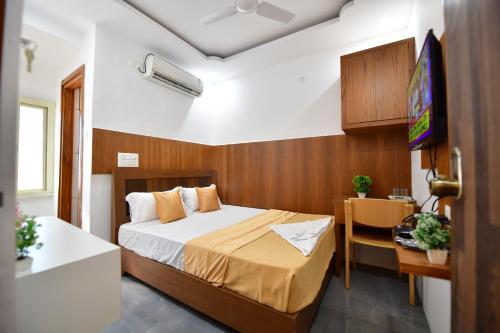 Hotel Surya Lodge in อัคราหรา