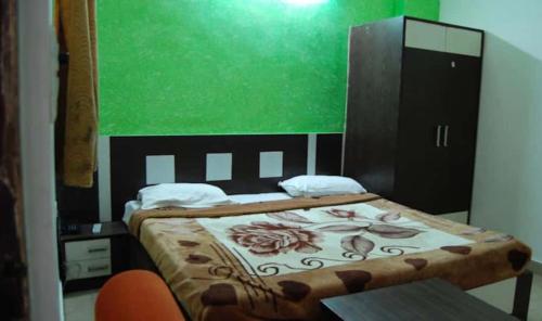 Goroomgo Viren Holiday Home Agra