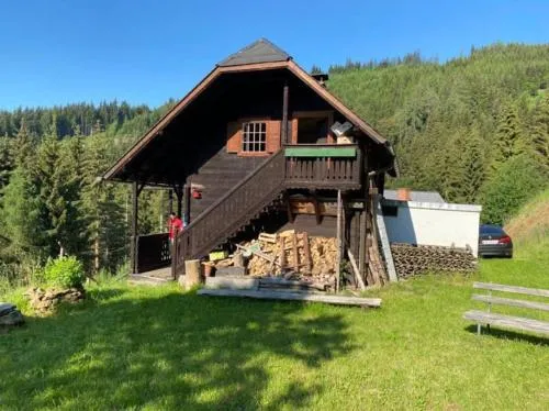 Urige Berghütte in Fohnsdorf, Österreich