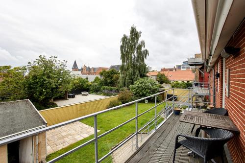 สวน, Charmerende lejlighed in เฟรเดอริเซีย