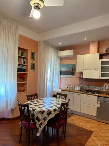 Siam Guest House Rome, Roma (foto 9)