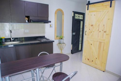 Apartamento cómodo, agradable y económico, Medellín (fotografie 5)