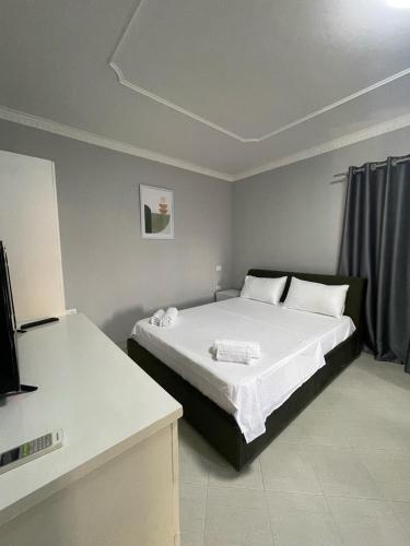 Hotel Villa Ferrari, Tirana (photo 11)