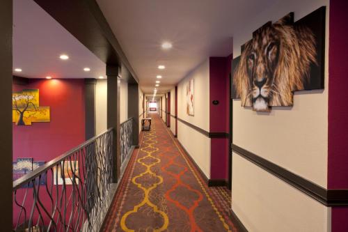 Red Lion Inn & Suites Kent - Seattle Area